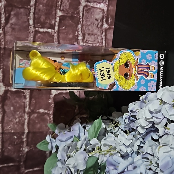 LOL Tweens Hannah Groove Doll Set New in Pkg - Picture 3 of 8